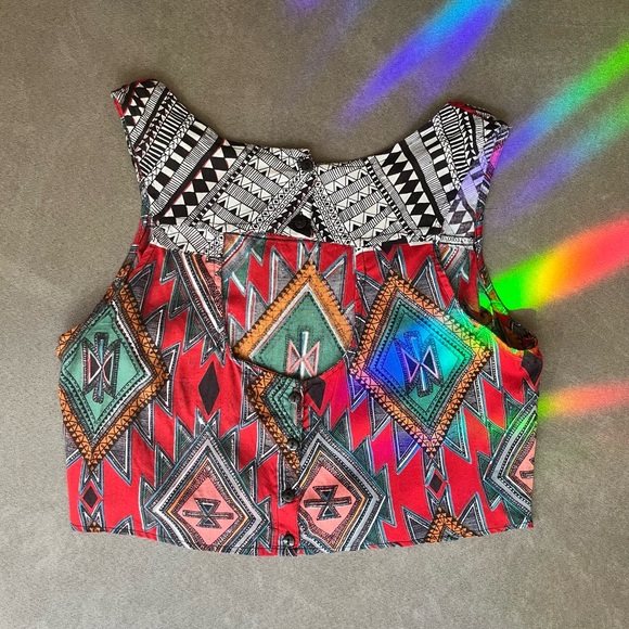 Boho Indie Crop Top Sleeveless Shirt with Button Detail Back Cutout Size Small - Picture 2 of 10